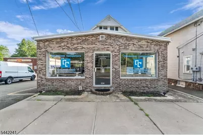 114 E Main St, Little Falls Township, NJ 07424 - Photo 1