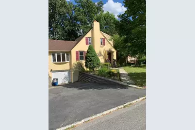 17 Dogwood Ter, Livingston, NJ 07039 - Photo 2