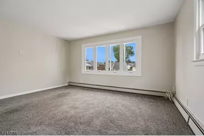 15 Wright Ct #2, Bloomfield, NJ 07003 - Photo 4