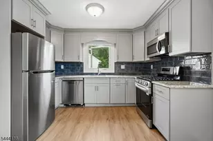 15 Wright Ct, Bloomfield, NJ 07003 - Photo 6