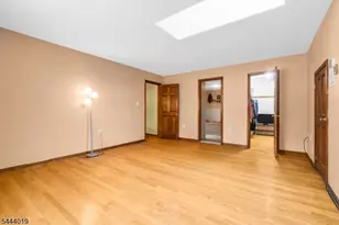10 Tara Ct, Hardwick Township, NJ 07825 - Photo 28