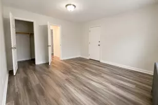138 E Jersey St, Elizabeth, NJ 07206 - Photo 1