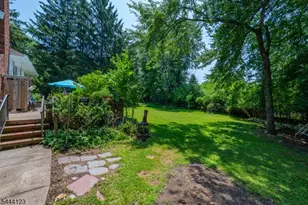 5 Brookwood Dr, West Caldwell, NJ 07006 - Photo 32