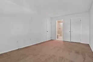 33 Seton Hall Dr, Newark, NJ 07103 - Photo 12