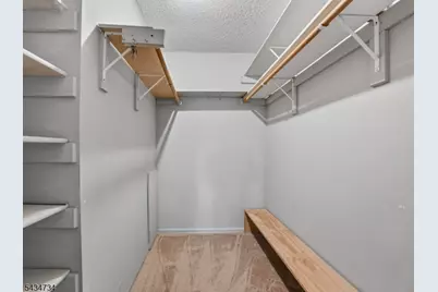 33 Seton Hall Dr, Newark, NJ 07103 - Photo 14