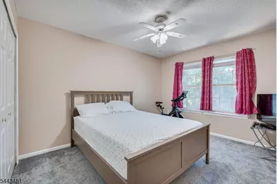 47 Sapphire Ln, Franklin Township, NJ 08823 - Photo 10