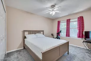 47 Sapphire Ln, Franklin Township, NJ 08823 - Photo 10