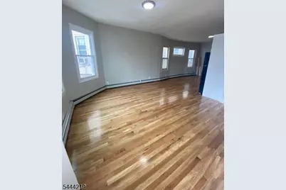180 N 12th St, Newark, NJ 07107 - Photo 2