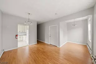 290 Ogden St, Orange, NJ 07050 - Photo 8