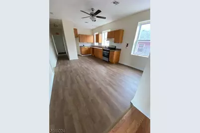 319 14th Ave, Newark, NJ 07103 - Photo 4