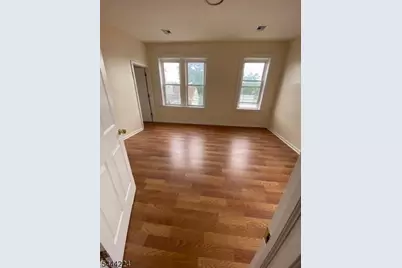319 14th Ave, Newark, NJ 07103 - Photo 2