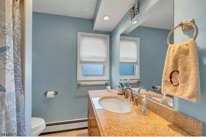 59 Mitchell Ave, Totowa, NJ 07512 - Photo 16