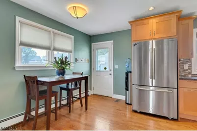 59 Mitchell Ave, Totowa, NJ 07512 - Photo 8