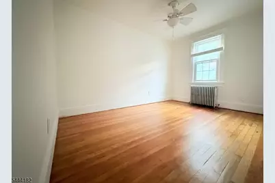 251 N 7th Ave, Manville, NJ 08835 - Photo 2