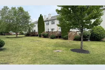 12 Ashley Ct, Franklin Township, NJ 08873 - Photo 8
