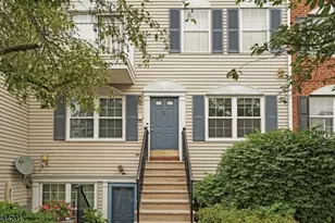 92 Callahan Ct, Newark, NJ 07103 - Photo 4