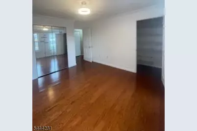 92 Callahan Ct, Newark, NJ 07103 - Photo 20