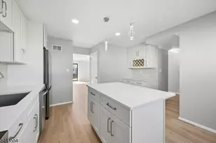 904F Merritt Dr, Hillsborough Township, NJ 08844 - Photo 4