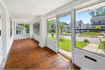 48 Laurel Ave, East Orange, NJ 07017 - Photo 4