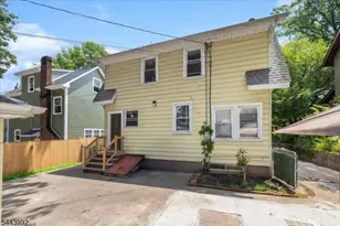 48 Laurel Ave, East Orange, NJ 07017 - Photo 22