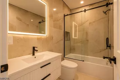 15 Edison St, Clifton, NJ 07013 - Photo 6