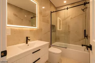 15 Edison St, Clifton, NJ 07013 - Photo 6