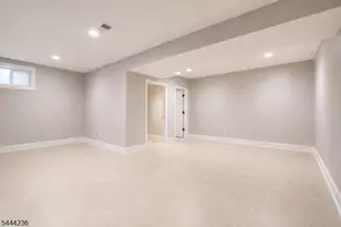 15 Edison St, Clifton, NJ 07013 - Photo 12