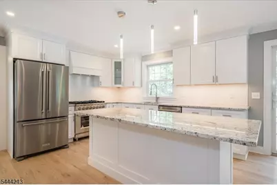 42 Berkshire St, Hanover Township, NJ 07981 - Photo 14