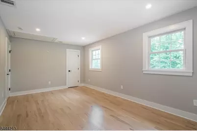 42 Berkshire St, Hanover Township, NJ 07981 - Photo 34