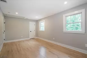 42 Berkshire St, Hanover Township, NJ 07981 - Photo 34