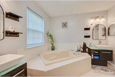 202 Prestwick Way, Edison Twp., NJ 08820 - Photo 26