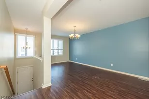 46 Devonshire Dr, Clifton, NJ 07013 - Photo 2