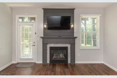 46 Devonshire Dr, Clifton, NJ 07013 - Photo 20