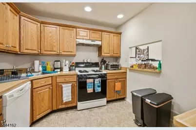 269 English Pl, Bernards Township, NJ 07920 - Photo 16