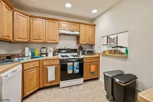269 English Pl, Bernards Township, NJ 07920 - Photo 16