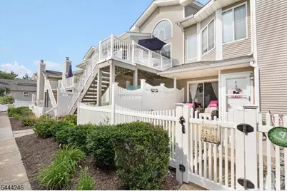 8 Bentley Court, Bedminster Township, NJ 07921 - Photo 1