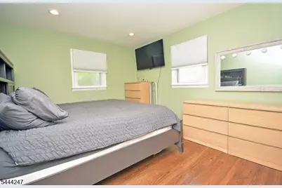 22 Center St, Bernardsville, NJ 07924 - Photo 10