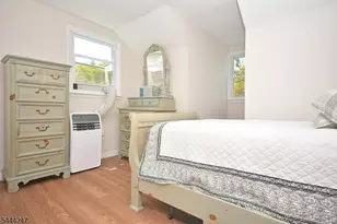 22 Center St, Bernardsville, NJ 07924 - Photo 16