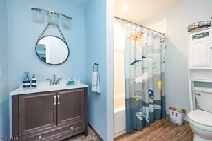 49 Bennington Square, Washington Township, NJ 07840 - Photo 32