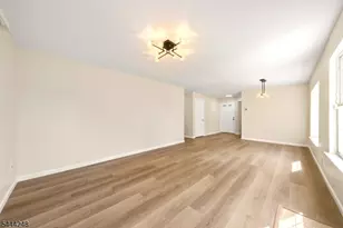 123 Harrow Dr, Franklin Township, NJ 08873 - Photo 6