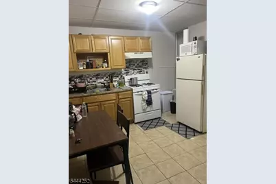 41 Lentz Ave, Newark, NJ 07105 - Photo 2