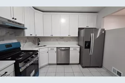 1803 Park Place, Springfield, NJ 07081 - Photo 16