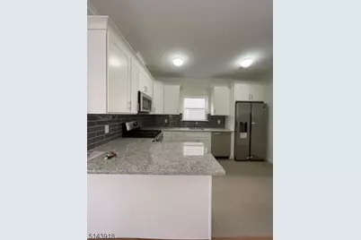 230 Palmer St 2nd F #2, Elizabeth, NJ 07202 - Photo 6