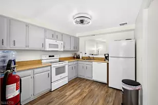 127 West End Ave, Newton, NJ 07860 - Photo 6