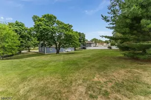 1 W Rd, Flemington, NJ 08822 - Photo 32
