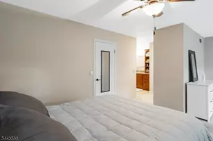 23 Eton Ct, Bedminster Township, NJ 07921 - Photo 20