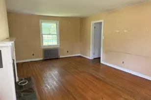 4 Gordon Rd, Roxbury Township, NJ 07885 - Photo 6