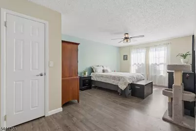 506 Violet Ln, Jackson, NJ 08527 - Photo 12