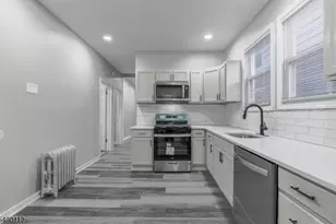 89 Sheridan St, Irvington, NJ 07111 - Photo 2