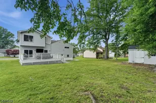 21 John Pl, Cedar Grove, NJ 07009 - Photo 38
